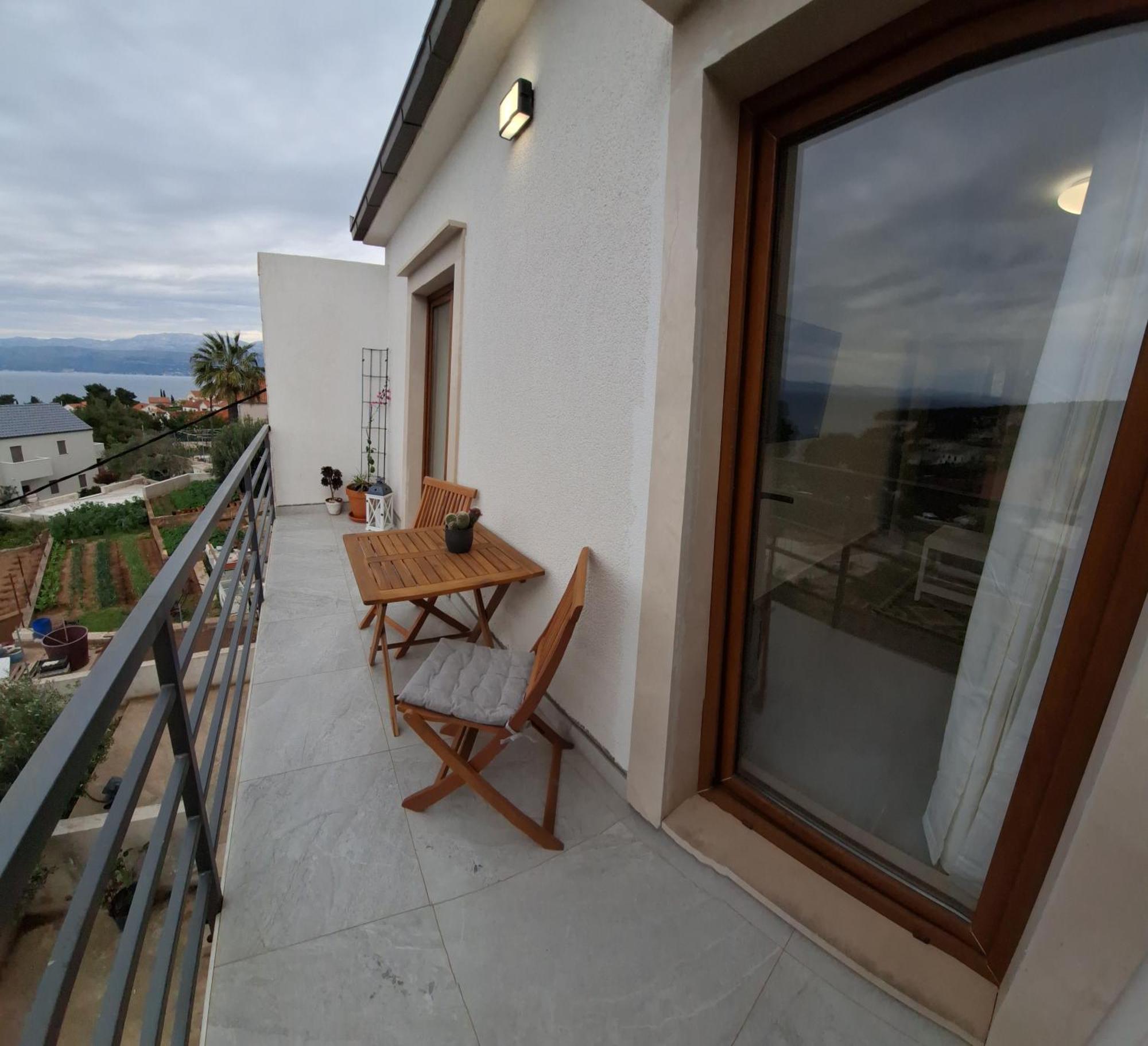 Villa Uzanca Splitska Exterior foto